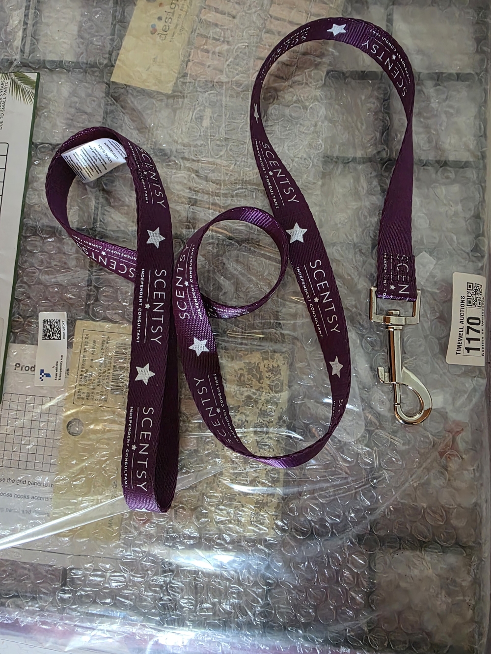 Scentsy Plum Star Dog Leash